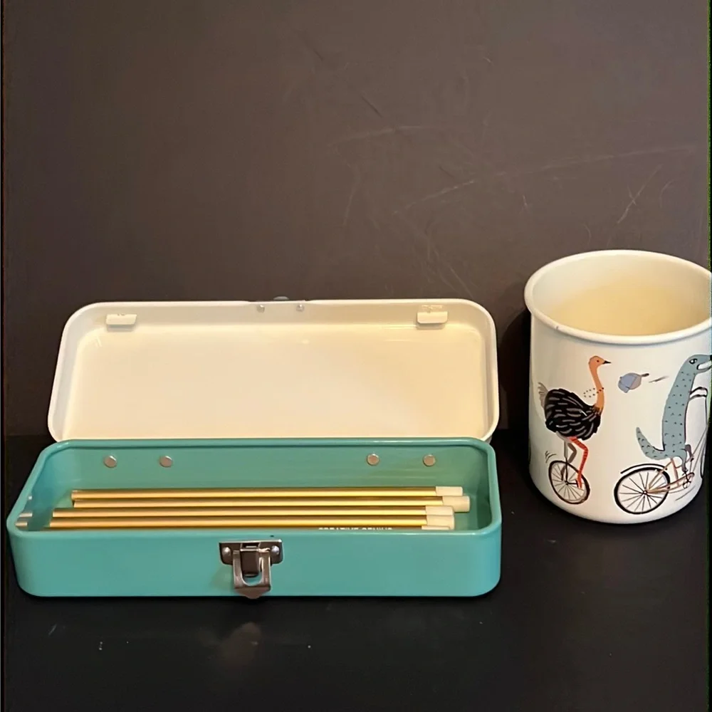 rabbits/aardvark/ostrich/caribou “Wild Rider” design metal pencil box & cup-NWT